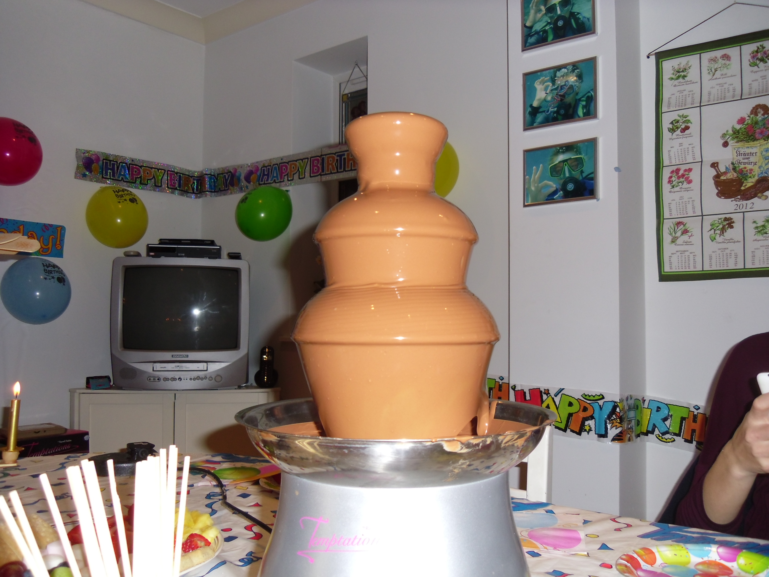Chocolate fountain